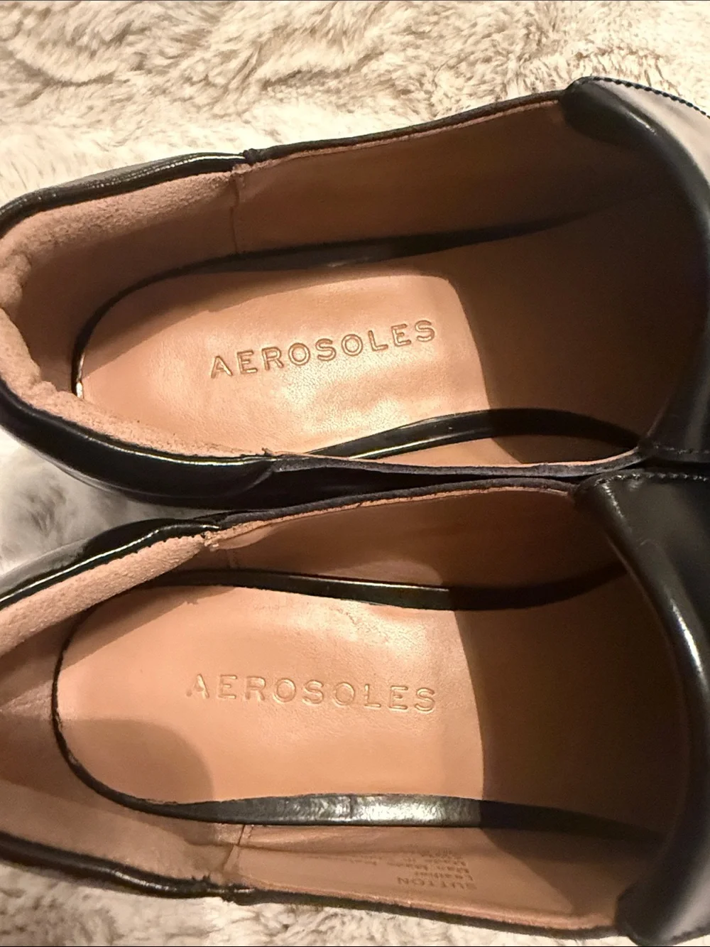 AEROSOLES NIB Black Leather Kids Slip-On Dress Loafers